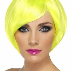 Smiffys Short Bob Babe Wig